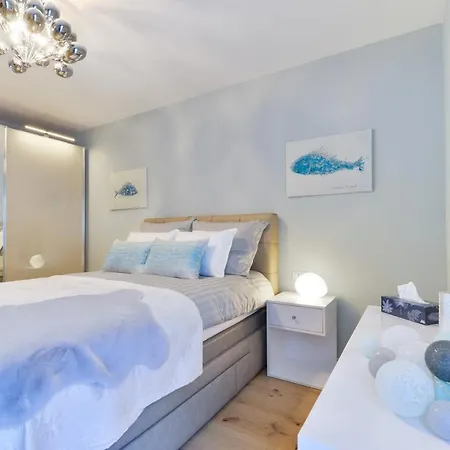 Pia Apartment